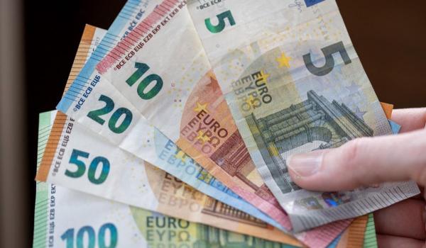 Ţara europeană care oferă sute de locuri de muncă, fără diplomă. Salariile pot ajunge până la 5.600 € pe lună