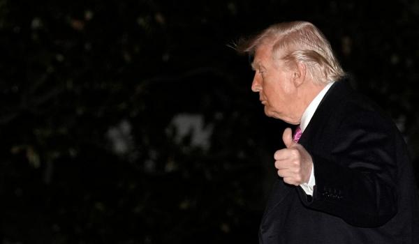 Trump anunţă o "schimbare de regim" în Iran: "Cred că vom ajunge la un acord cu ei"