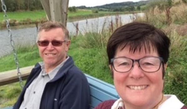 Cum au reuşit 2 pensionari să nu mai plătească niciun ban la facturile de curent, în plin val al scumpirilor