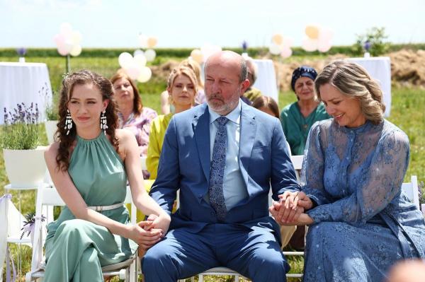 Serialul Iubire cu parfum de lavandă lansează spin-off-ul Destine cu parfum de lavandă, din 16 aprilie