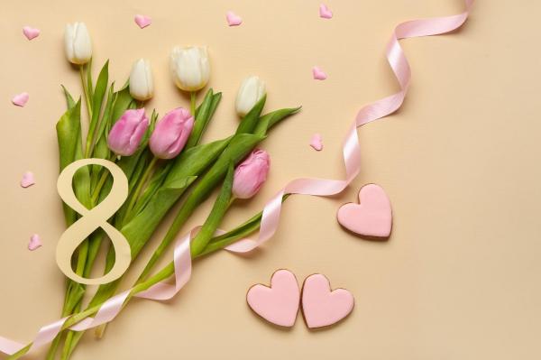 Mesaje de 8 Martie 2026. Cele mai frumoase urări şi felicitări de Ziua Femeii