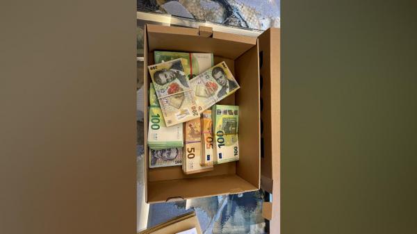 STENOGRAME: Cum era colectată şi împărţită mita la ARR. Cristian Anton: "Stai liniștit, ieșim în 20 de ani"