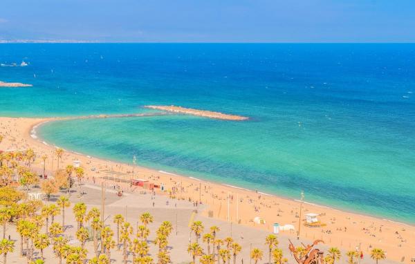 O destinație turistică populară pentru români a dublat taxele pentru turiști