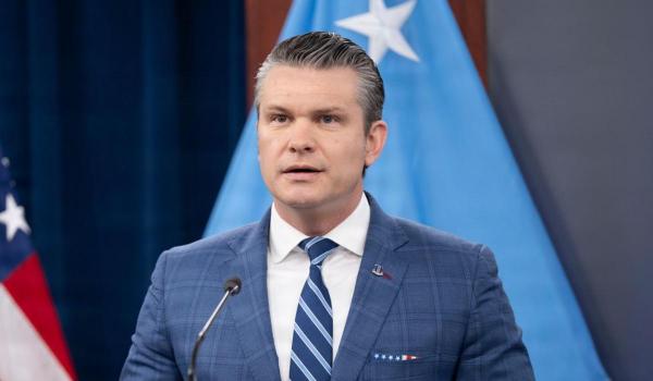 Şeful Pentagonului atacă din nou presa: "Uneori e greu să îţi dai seama de partea cui sunteţi"