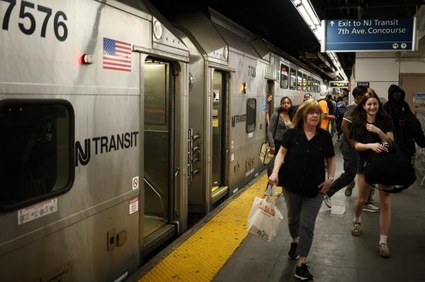 Cât costă o călătorie cu trenul de 30 min Manhattan - New York pe durata CM 2026: e de 12 ori preţul normal