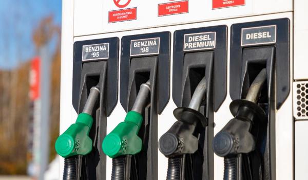 A treia zi de scumpiri mari în toate benzinăriile. Stațiile unde motorina e încă sub 9 lei