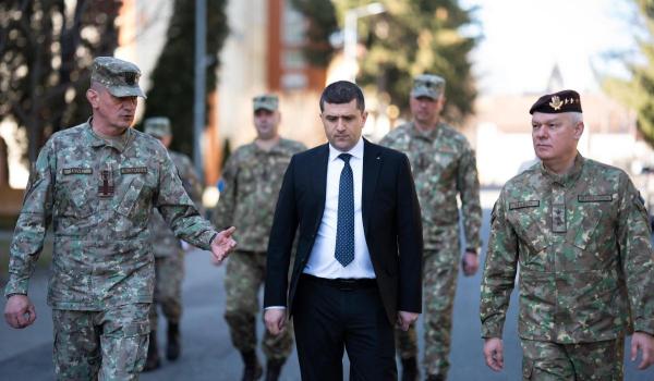 De ce drona prăbuşită la Galați nu a fost interceptată? A zburat timp de 4 minute în spațiul aerian național