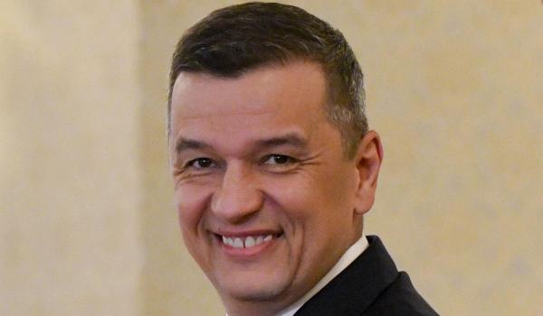 Grindeanu cere demisia secretarilor de stat şi prefecţilor PSD: "Nu există acord cu AUR post-moţiune"