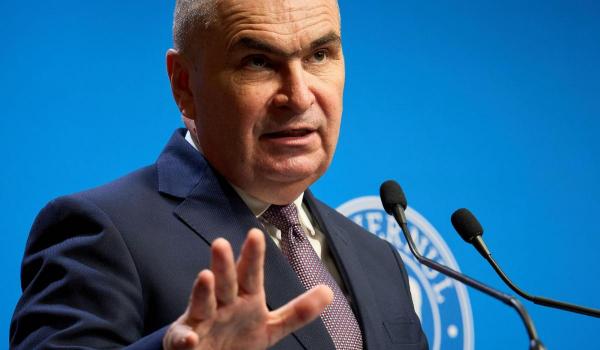 Ilie Bolojan, premierul României