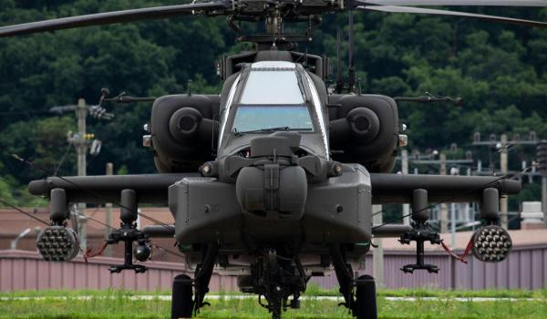 SUA au trimis elicoptere de atac AH-64E Apache în România. Care este motivul prezenţei lor la Kogălniceanu