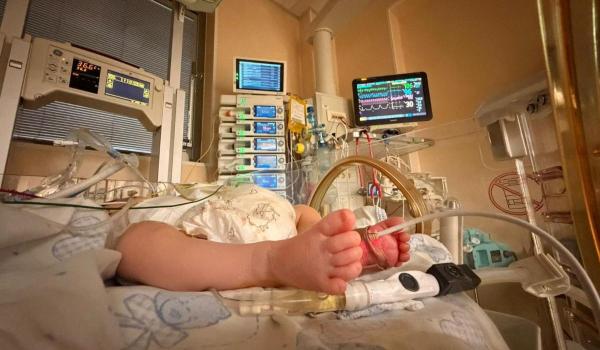 Premieră națională la Marie Curie: un nou-născut de doar 24 de zile, operat cu succes prin ablație cardiacă