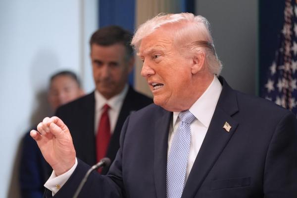 Trump ameninţă că distruge întreg Iranul într-o singură noapte: "Ar putea fi mâine noapte"