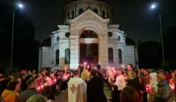 Când pică Paștele în 2027