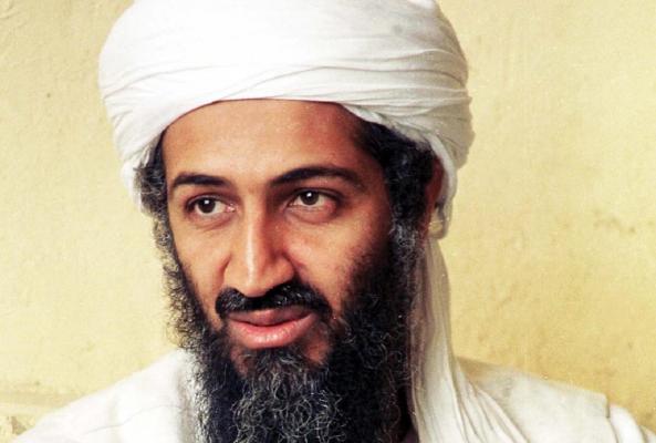 Pe 2 mai 2011, teroristul Osama bin Laden este eliminat de membrii unor forțe speciale americane din Abbottabad, Pakistan, în cursul operațiunii cu numele de cod Neptune Spear