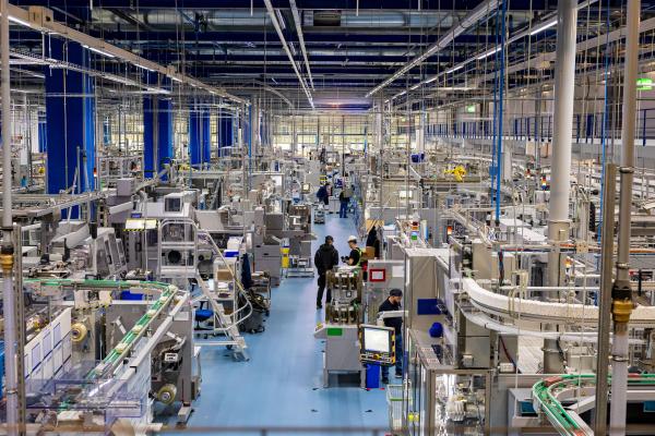 (P) Philip Morris România: Investiții, exporturi și locuri de muncă – o poveste de transformare industrială