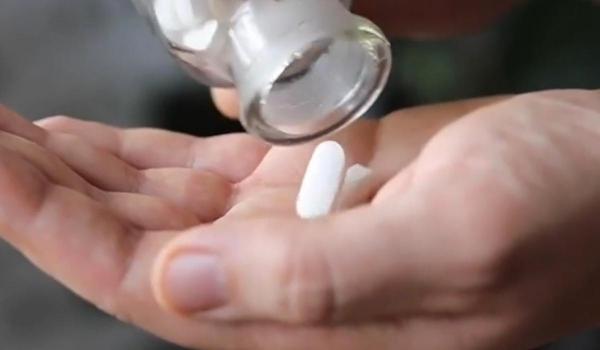 MAI vrea să introducă 16 noi droguri sintetice pe lista substanțelor interzise