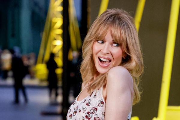 Kylie Minogue a vorbit pentru prima dată despre lupta cu cancerul, după ani în care a ținut totul secret