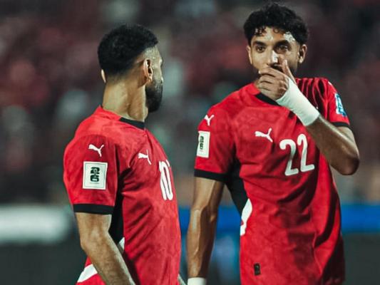 Mohamed Salah (stânga) şi Omar Marmoush sunt "gurile de tun" pregătite de Egipt pentru Campionatul Mondial
