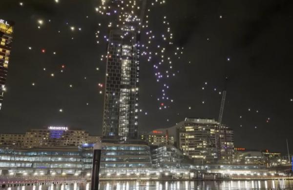 Momente de panică la Sydney: zeci de drone s-au prăbuşit subit, în timpul unui show de lumini