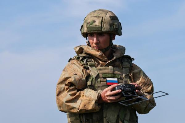 Putin le şterge datoriile ruşilor care vor să lupte în Ucraina