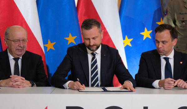 Polonia a semnat într-o singură zi 29 de contracte militare de 18,4 miliarde de euro prin programul SAFE