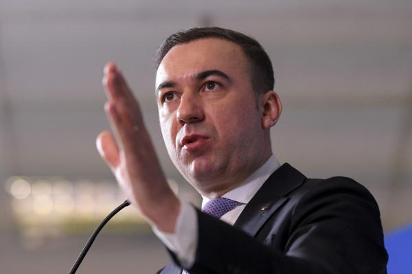 Bogdan Ivan, după demiterea șefului ADR, Dragoş Vlad: Execuție politică. Nu a jurat credință #Rezist