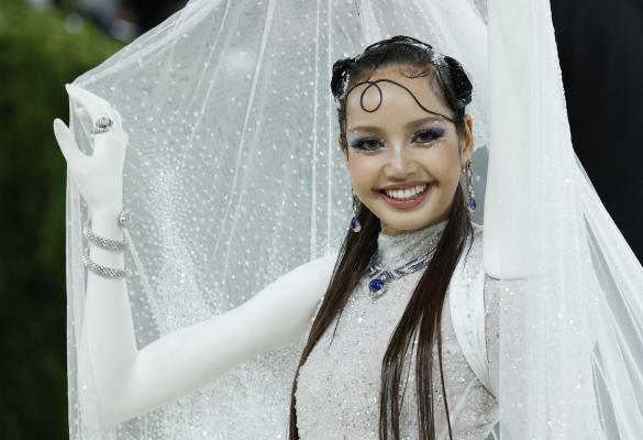 Cele mai spectaculoase ţinute de la Met Gala 2026. Vedetele care au strălucit pe covorul roşu