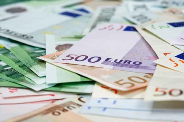 Un român a dat lovitura în Islanda, după ce a spart sistemul unei bănci și a furat 400.000 de euro