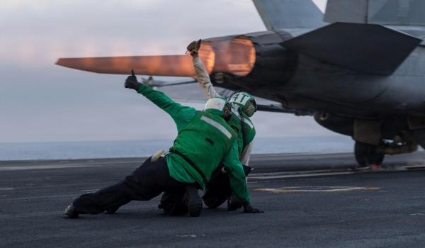 Armata SUA anunţă noi atacuri asupra Iranului, ca răspuns la doborârea unui elicopter militar american