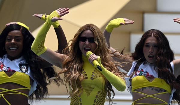 Shakira sau o sosie? Zvonul care a invadat reţelele sociale după ceremonia de deschidere a Cupei Mondiale