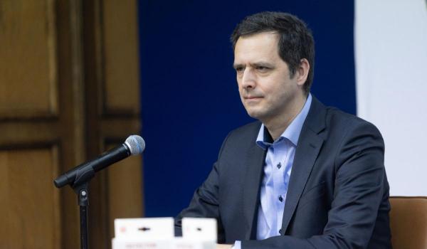 România, printre ţările cu cea mai scumpă energie raportat la venituri. Ce spune CEO-ul E.ON