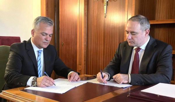 Veştea anunţă că Nazare rămâne la Finanţe dacă trece Guvernul: "Să continuăm pe o linie de prudenţă bugetară"