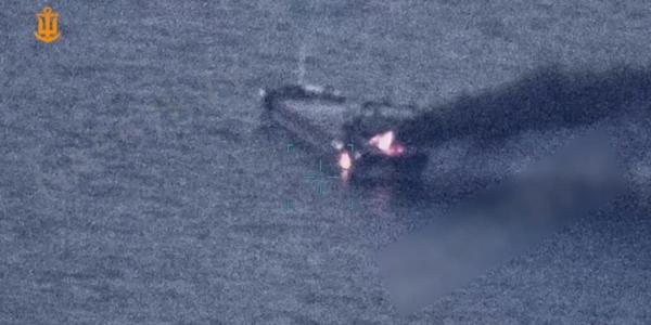 Atac rusesc asupra unei nave comerciale în Marea Neagră. Un membru al echipajului și-a pierdut viața