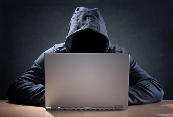 Spionii chinezi, strategie agresivă de recrutare online printre funcţionarii publici din Europa