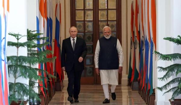 Rusia a început să importe benzină din India pentru a combate penuria de combustibil