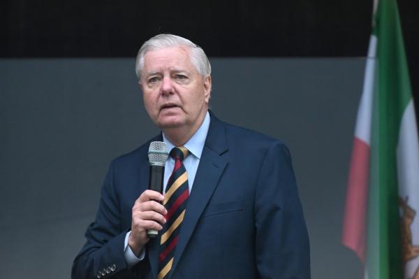 Senatorul Lindsey Graham, un apropiat al lui Donald Trump, a murit la 71 de ani în urma unui infarct