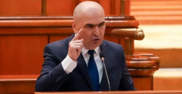 Bolojan: "Dacă nu am fi risipit fondurile publice, am fi avut sute de pasaje sau poduri în fiecare an"