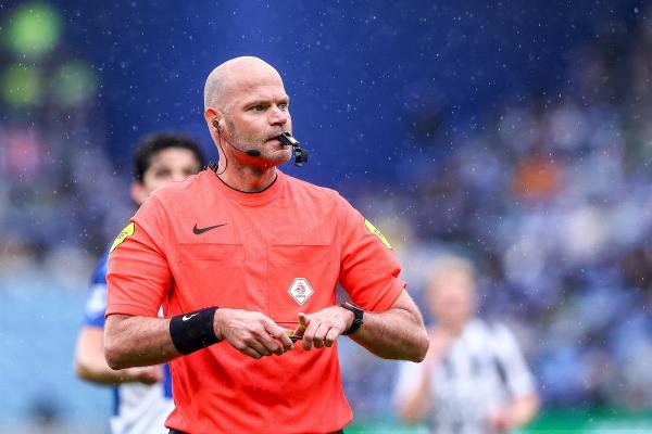 Arbitrul olandez Rob Dieperink a murit la 38 de ani