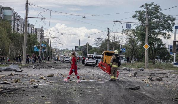 Sumî, atacat din nou de forțele ruse. Cinci bombe ghidate au lovit infrastructura civilă