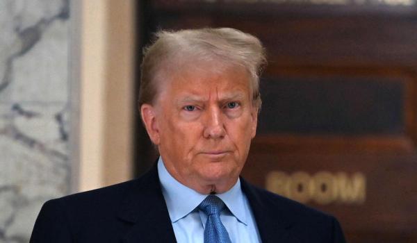 Trump cere retragerea licențelor CNN, ABC și NBC pentru că nu i-au difuzat live discursul