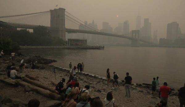 New York, sub cod roșu din cauza valului de căldură extremă și a calității aerului. Planul de urgenţă, extins