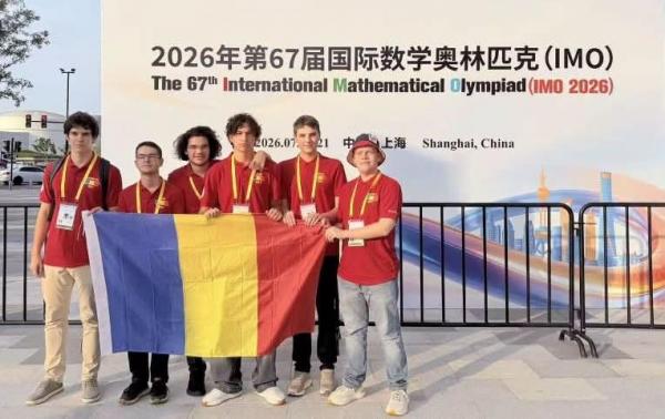 Patru elevi români, medaliaţi cu aur, argint şi bronz la Olimpiada Internațională de Chimie din Uzbekistan