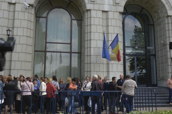 Grevă anunțată la ANAF, Vamă și Finanțe din cauza Legii salarizării: Pierdem până la 4.000 de lei pe lună