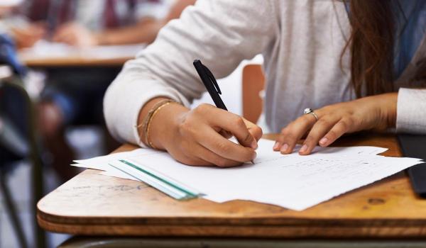 Rezultate definitivat 2026. Aproximativ 77% dintre candidaţi au promovat examenul după contestaţii