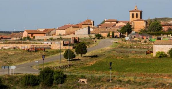 Un sat din Spania cu doar 45 de locuitori le ofera oamenilor casă gratuită şi loc de muncă dacă se mută aici