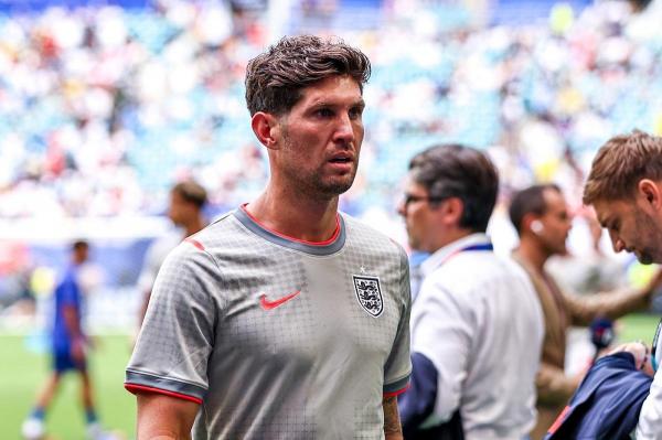 Fundaşul englez John Stones are mari şanse să devină noul jucător al lui Cristian Chivu la Internazionale Milano