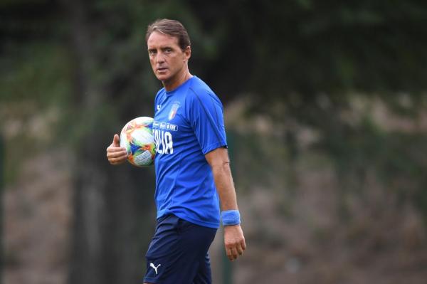 Roberto Mancini va fi selecţionerul Italiei. E pentru a doua oară în carieră când preia postul