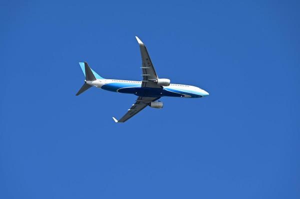 Avion Beoing 737, căutat după ce s-ar fi prăbușit în mare