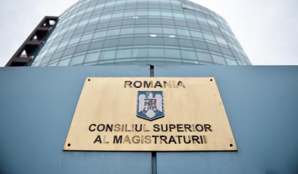 CSM declanşează concursurile pentru magistraţi, fără să mai aştepte răspunsul Guvernului