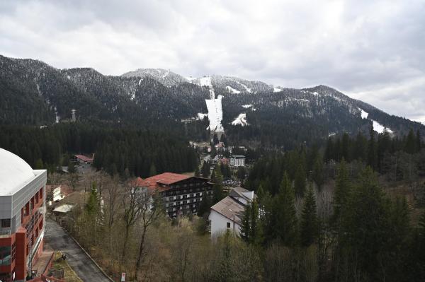 Cât costă Crăciunul în Poiana Brașov dacă rezervi din august. Reducerile pot schimba serios nota de plată